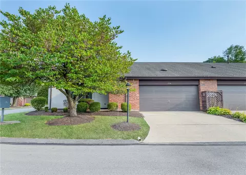 104 Queens Way, Canonsburg, PA 15317