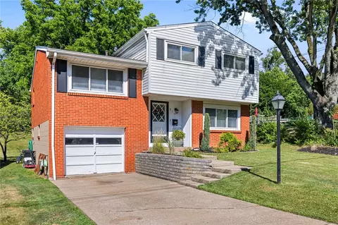 815 Chestnut St, Carnegie, PA 15106