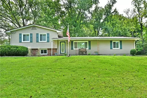 25 Leech Rd, Greenville, PA 16125