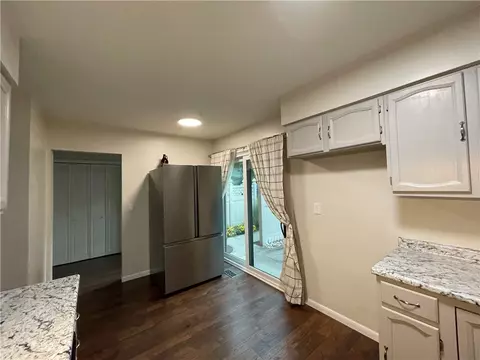 Kitchen - 206 Williamsburg Ln, Export, PA 15632 photo 1 of 2