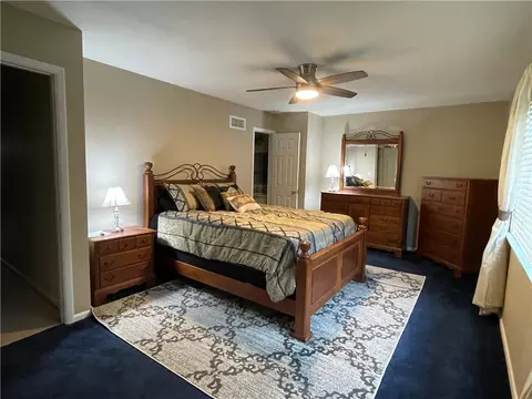 Bedroom - 206 Williamsburg Ln, Export, PA 15632 photo 1 of 4