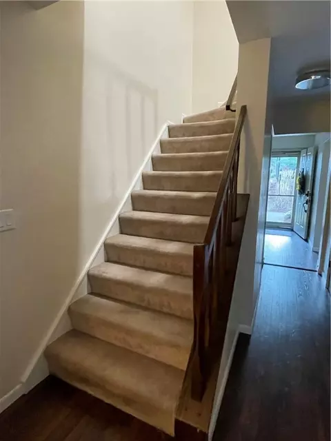 Entry Way - 206 Williamsburg Ln, Export, PA 15632 photo 4 of 4