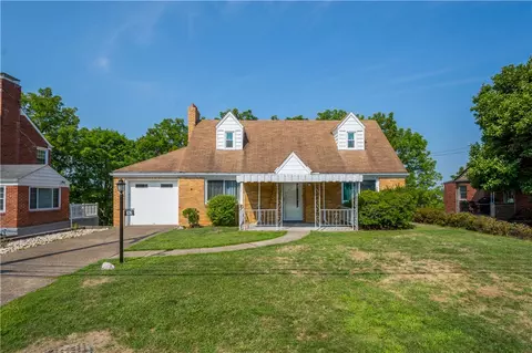 362 Mcclellan Dr, Pittsburgh, PA 15236