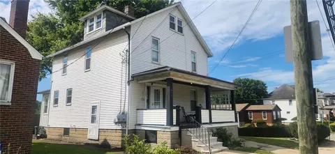 333 Line Ave, Ellwood City, PA 16117