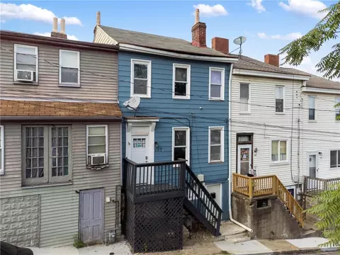 107 Davis St, Pittsburgh, PA 15209