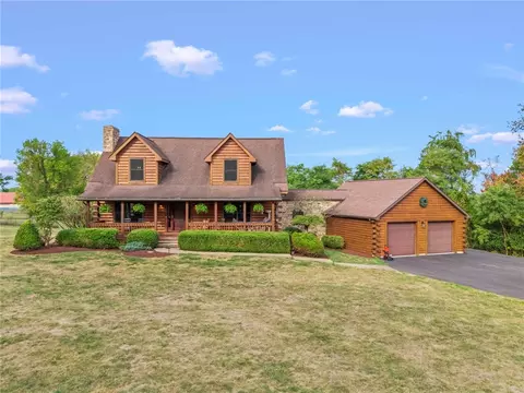 605 Highland Ridge Rd, Claysville, PA 15323