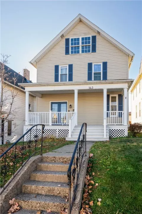 143 Station St, Mcdonald, PA 15057