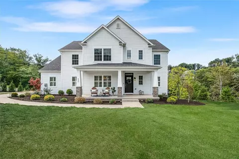 403 Oak Ridge Ct, Mars, PA 16046