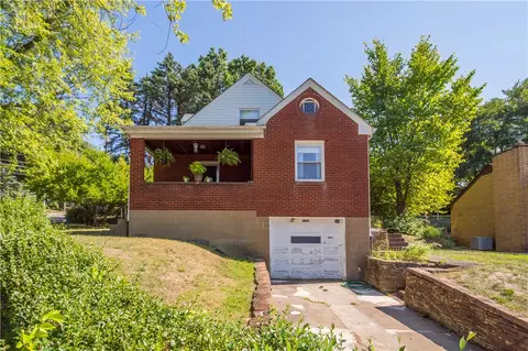 2398 Rose Gdn, Pittsburgh, PA 15220