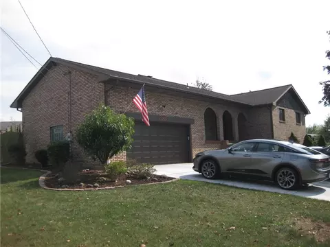 2385 Hospital Dr, Aliquippa, PA 15001