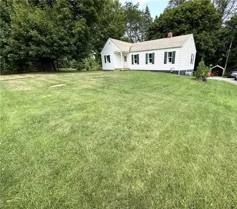 329 Main St, Prospect, PA 16052