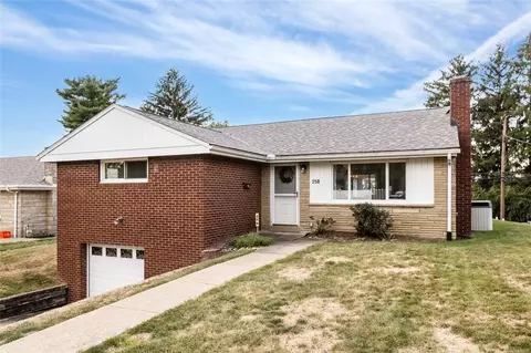 258 Ryan Dr, Pittsburgh, PA 15220