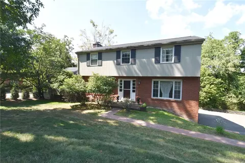 215 Farmington Rd, Pittsburgh, PA 15215