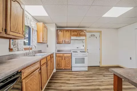 515 2nd St, Vanderbilt, PA 15486 photo 6