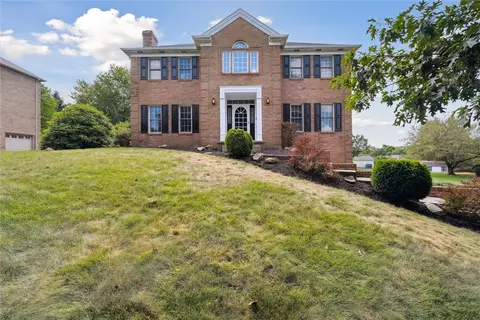 139 Turkmar Dr, Aliquippa, PA 15001