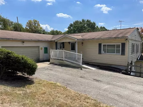 228 Castile Ridge Rd, Marianna, PA 15345