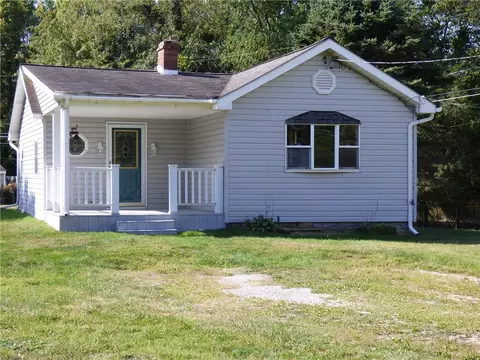 142 S Long Rd, Aliquippa, PA 15001