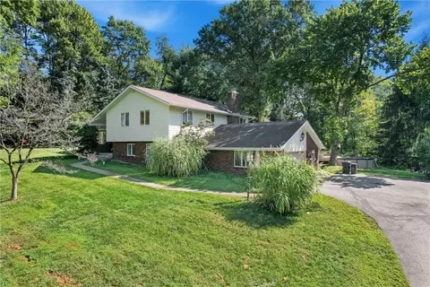 5117 Scenic Rd, Murrysville, PA 15668