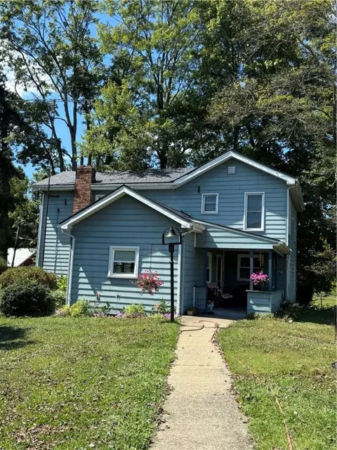 150 Stony Hl, West Middlesex, PA 16159