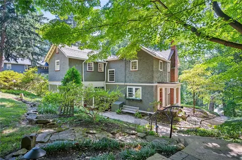 325 Sycamore Rd, Sewickley, PA 15143