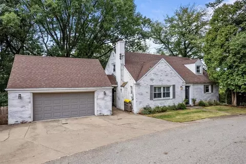 29 N Park Rd, Pittsburgh, PA 15229