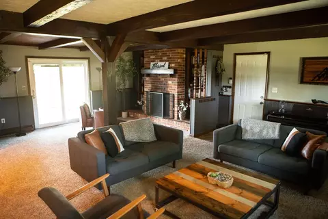 327 Mitchell Rd, West Middlesex, PA 16159 photo 6