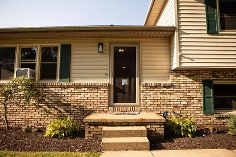 327 Mitchell Rd, West Middlesex, PA 16159 photo 4
