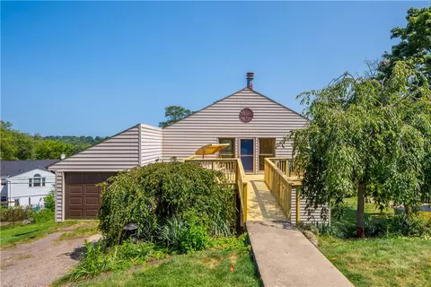 10 12 Mitchell Dr, Pittsburgh, PA 15241