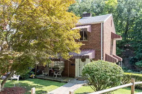 933 Woods Run Ave, Pittsburgh, PA 15212