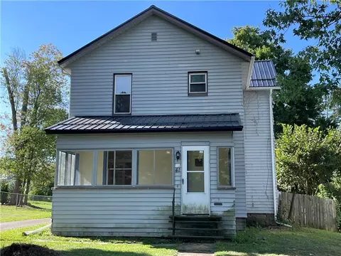 41 Stewart, Greenville, PA 16125