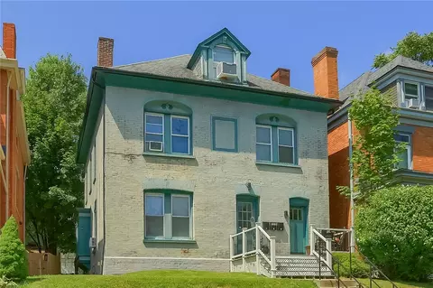 923 Chislett St, Pittsburgh, PA 15206