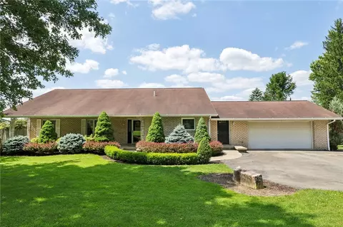 136 Turrill Ln, Laughlintown, PA 15655