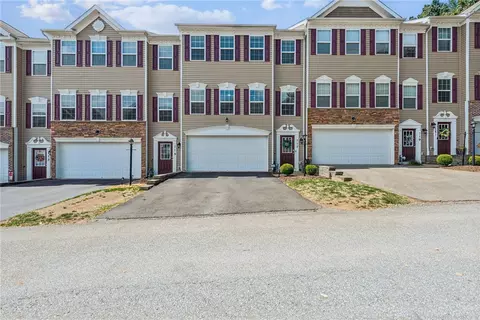 117 Holly Hill Dr, Greensburg, PA 15601