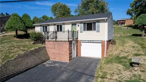 218 Cortez Dr, Washington, PA 15301