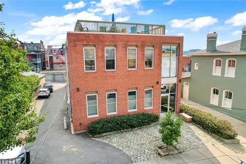 260 42nd St #5, Pittsburgh, PA 15201