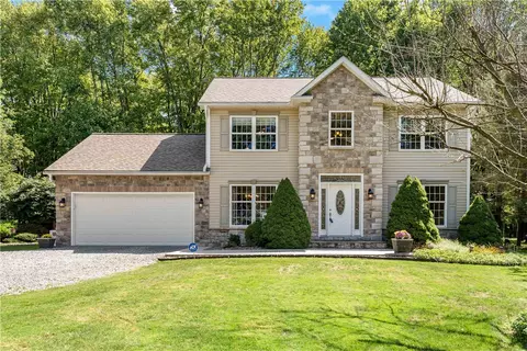 491 S Eberhart Rd #A, Butler, PA 16001
