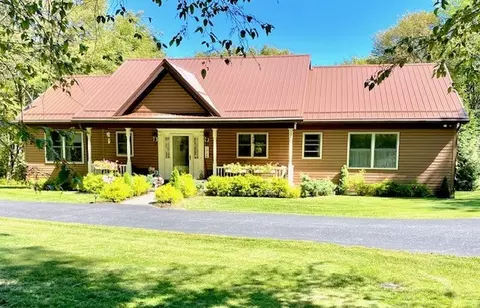 270 Hawks Nest Rd, Central City, PA 15926