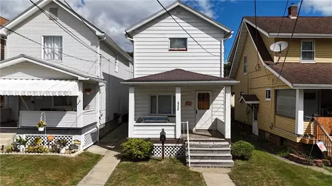 424 Hazel Ave, Ellwood City, PA 16117