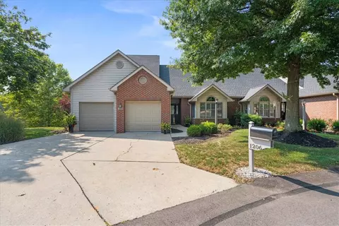 1206 Deering Bay Ct, Gibsonia, PA 15044