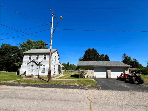 297 Clay St, Edinburg, PA 16116