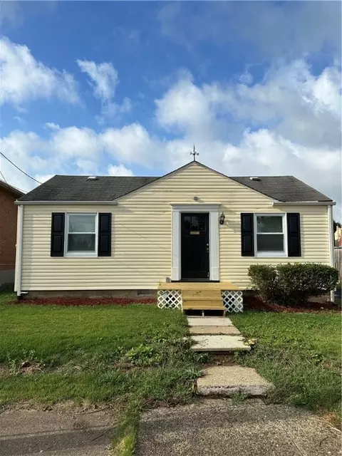 1555 Harlow St, Pittsburgh, PA 15204