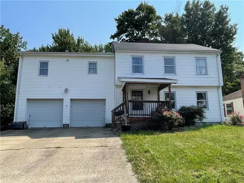 922 Bechtol, Sharon, PA 16146