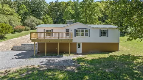 2299 Saxonburgh Blvd, Cheswick, PA 15024