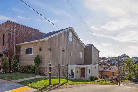 90 Ruth St, Pittsburgh, PA 15211