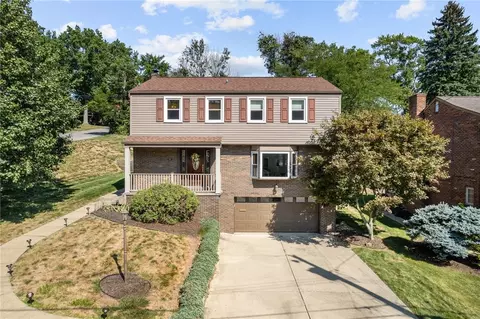 53 Stancey Rd, Pittsburgh, PA 15220