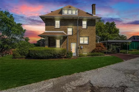 633 Delaware Ave, Clairton, PA 15025
