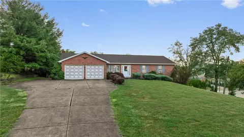 10 Munce Ridge Rd, Washington, PA 15301