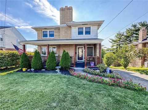 333 Thornwood Dr, Canonsburg, PA 15317