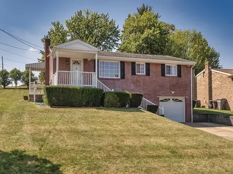 109 Mallard Dr, Mckees Rocks, PA 15136