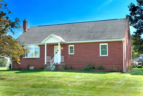 150 Emerson St, Rockwood, PA 15557